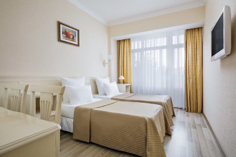 2 местный стандарт санатория Казахстан Ессентуки - фотография