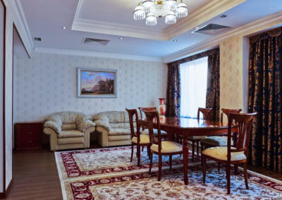 Сюит 4 комнатный санатория Казахстан Ессентуки - фотография