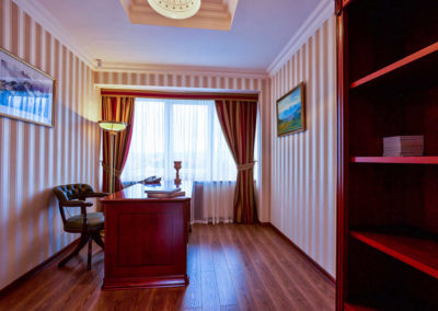 Сюит 4 комнатный санатория Казахстан Ессентуки - фотография