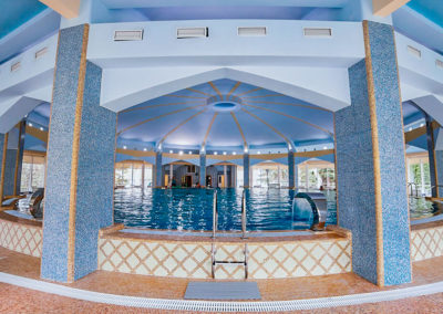 Бассейн санатория Казахстан Ессентуки - фотография